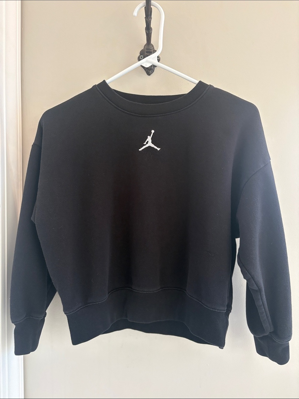 Jordan Black Cropped Black Sweatshirt White Jumpman Youth Medium 10-12 Years